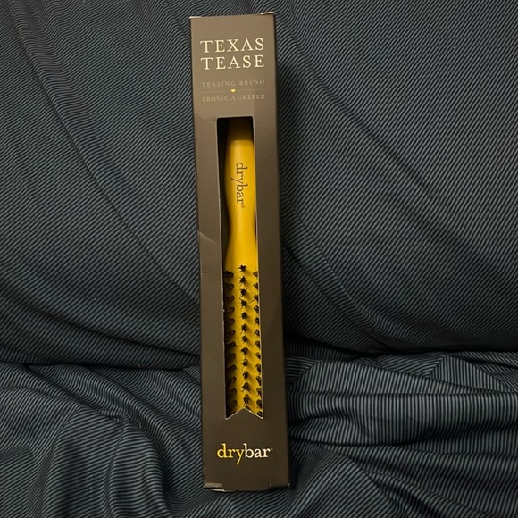 Drybar Other - DryBar Teasing Brush